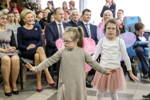 Zdjęcie: Wizyta Pierwszej Damy w SOSW w Kole