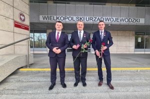 Zdjęcie: Brązowy Krzyż Zasługi dla Radnych Powiatu Kolskiego!!!