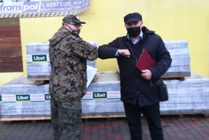 Zdjęcie: Przekazanie materiałów na cele modernizacyjne strzelnicy Ligi Obrony Kraju!!!